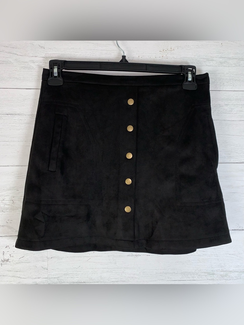 HYFVE black faux suede mini skirt size M with pockets New with tags